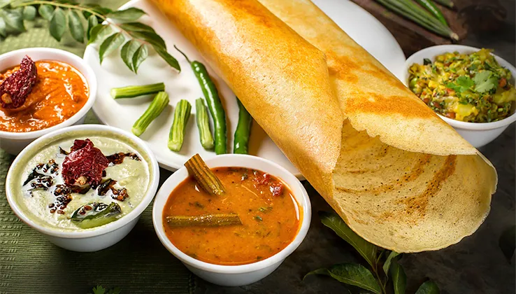 Food Lovers Guide When Travelling Around India