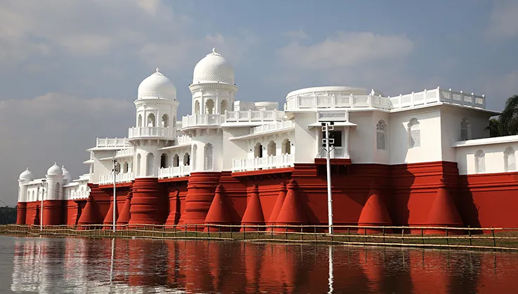 5 Top Travel Destinations to Visit in 2026!